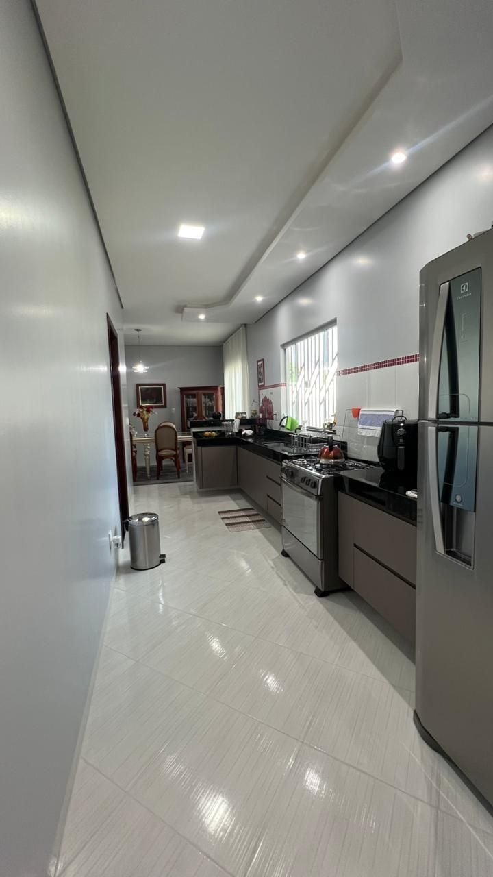 Casa De Dois Pavimentos, Jardim Greenville — foto 18